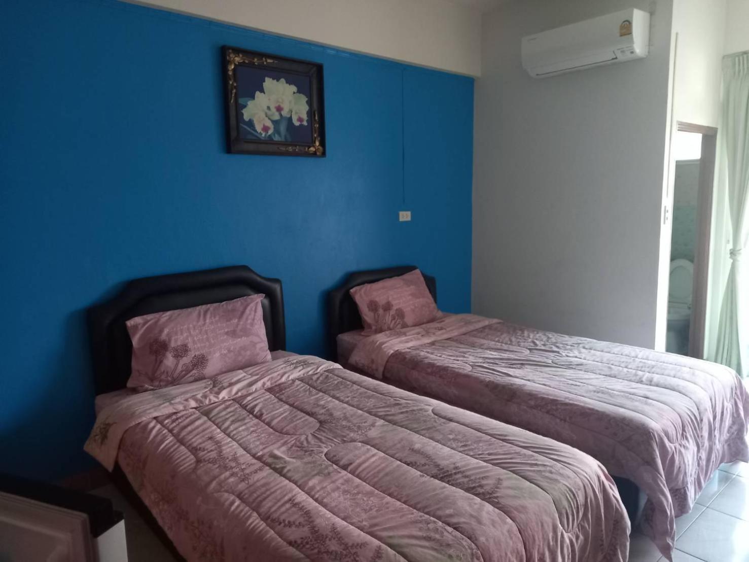 Vanlisut Hotel Ngamwongwan Нонтабури Екстериор снимка