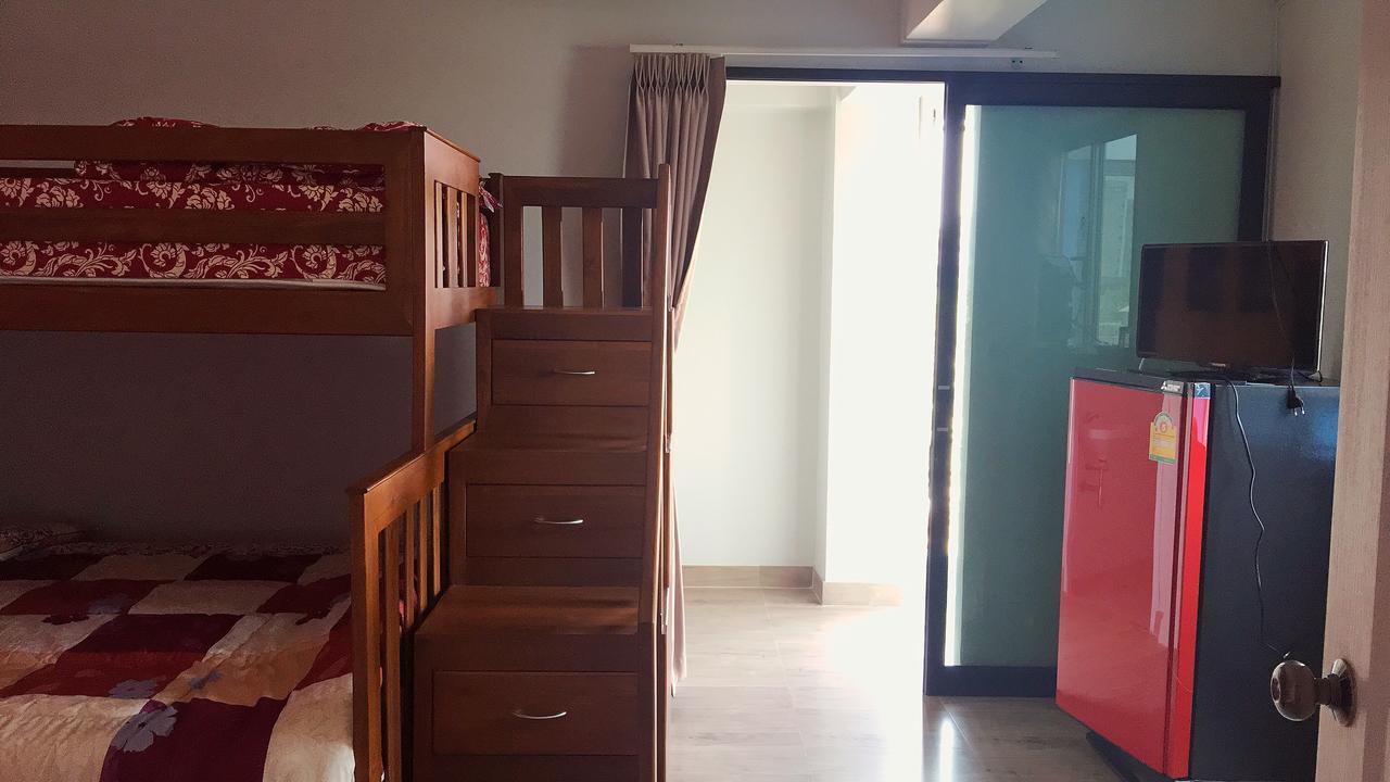 Vanlisut Hotel Ngamwongwan Нонтабури Екстериор снимка