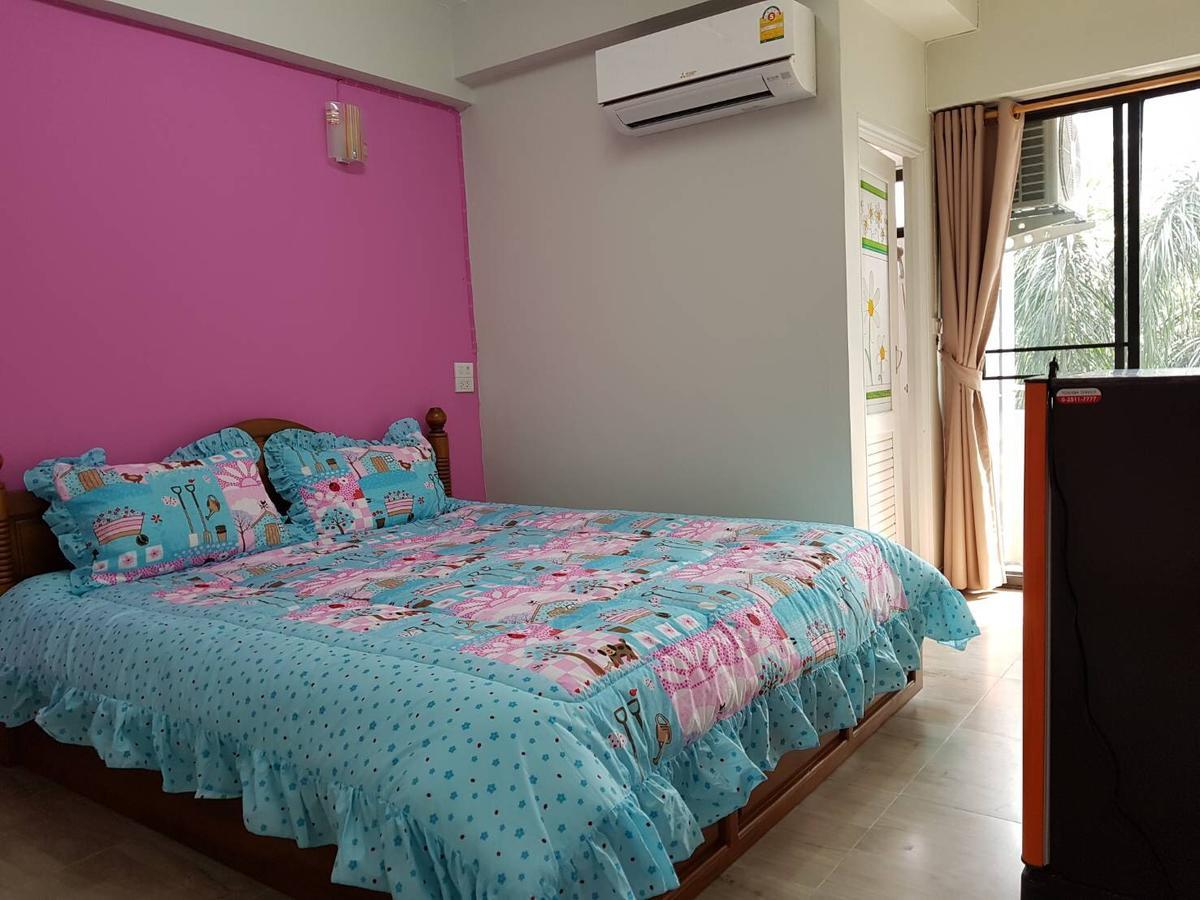 Vanlisut Hotel Ngamwongwan Нонтабури Екстериор снимка