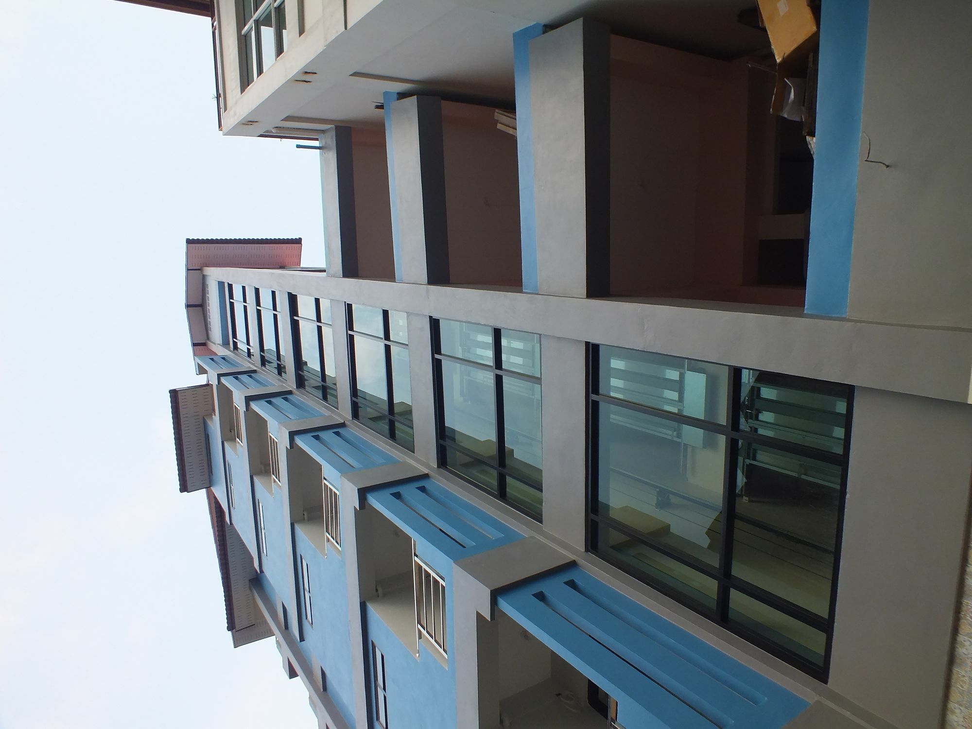 Vanlisut Hotel Ngamwongwan Нонтабури Екстериор снимка